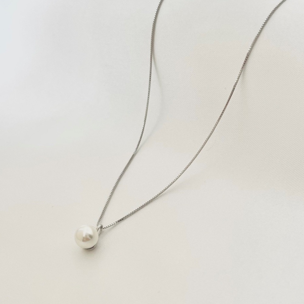925 Sterling Silver Freshwater Pearl Necklace